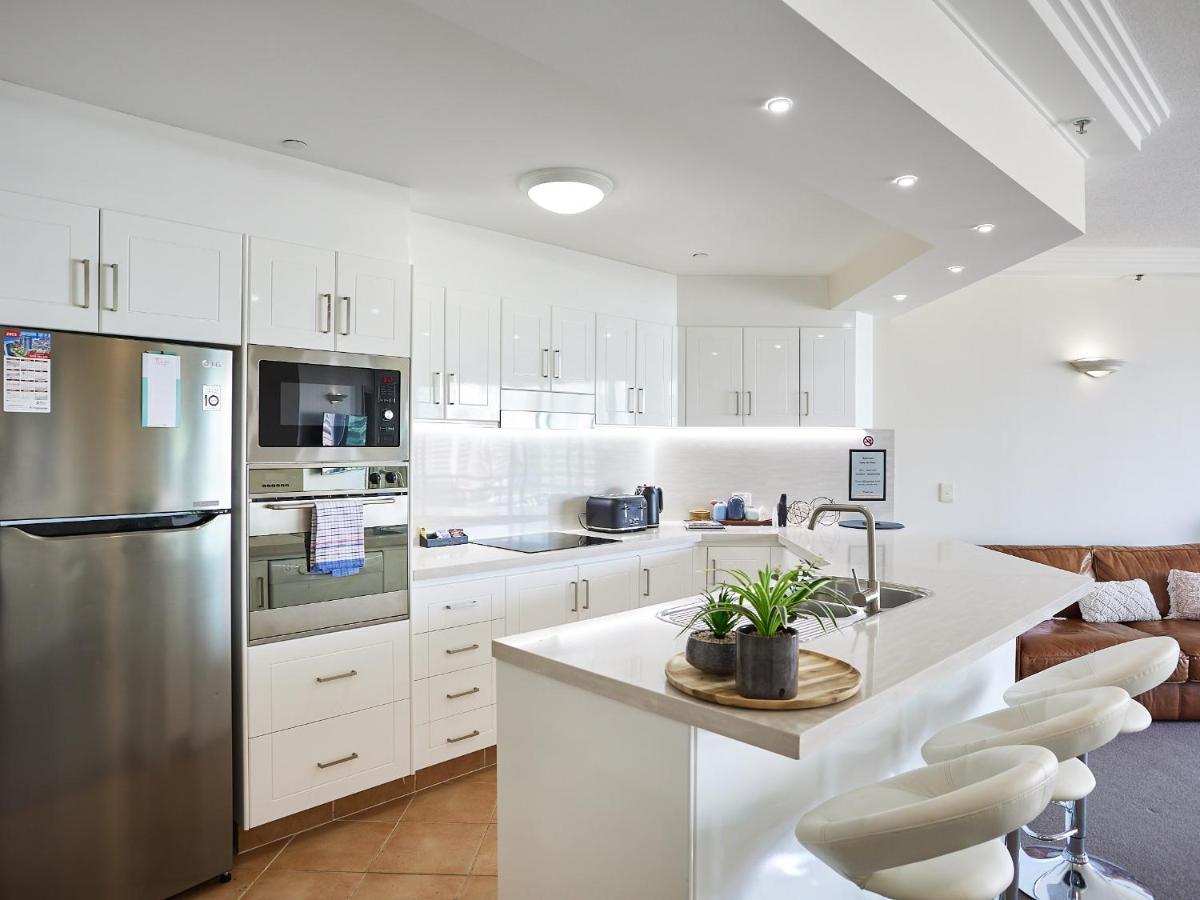 Crown Tower By Serain Residences Gold Coast Extérieur photo