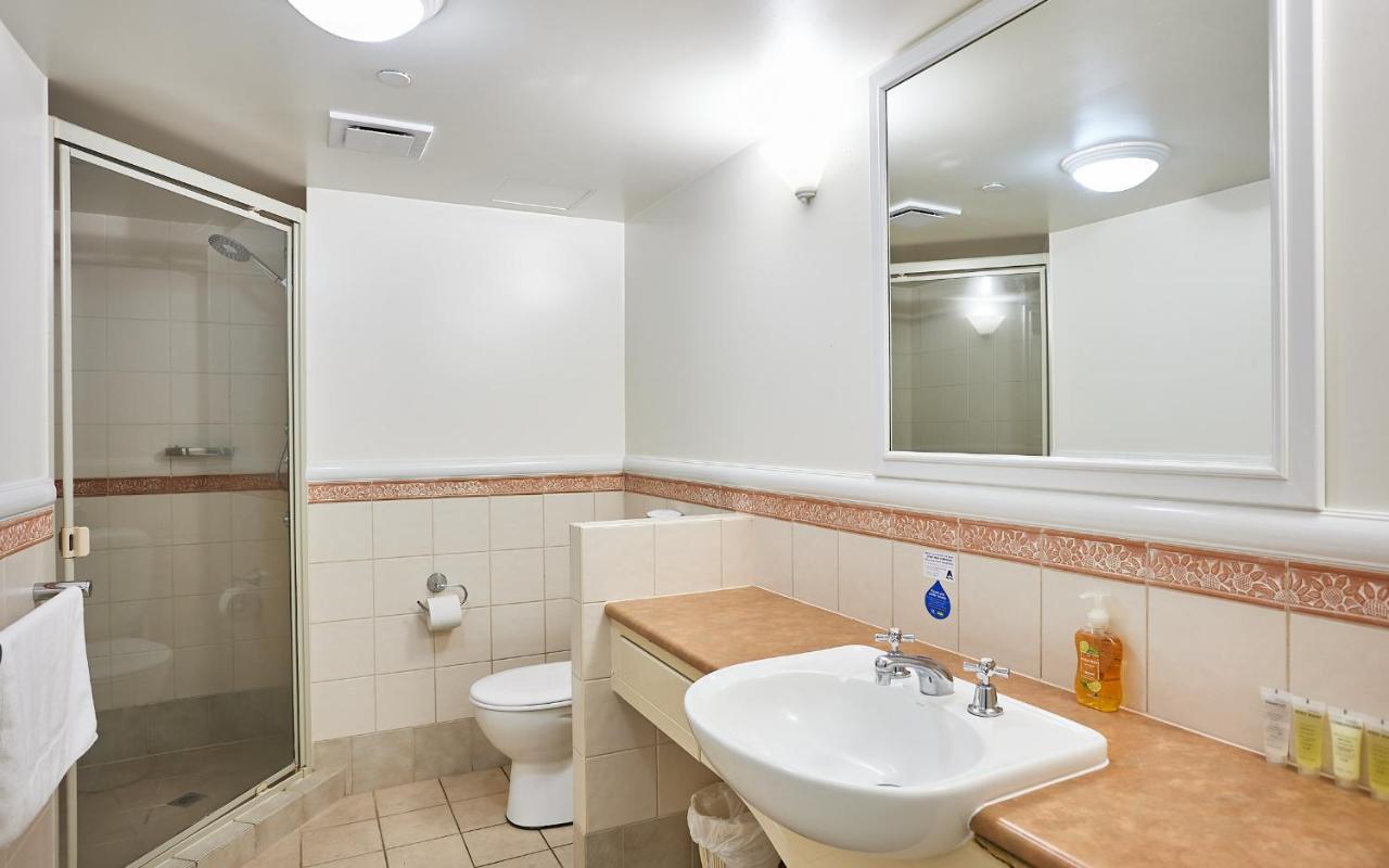 Crown Tower By Serain Residences Gold Coast Extérieur photo