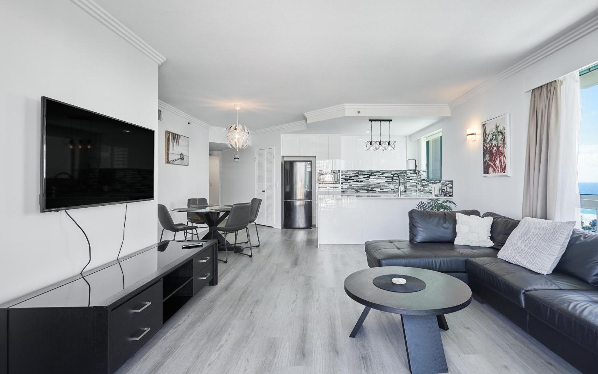 Crown Tower By Serain Residences Gold Coast Extérieur photo