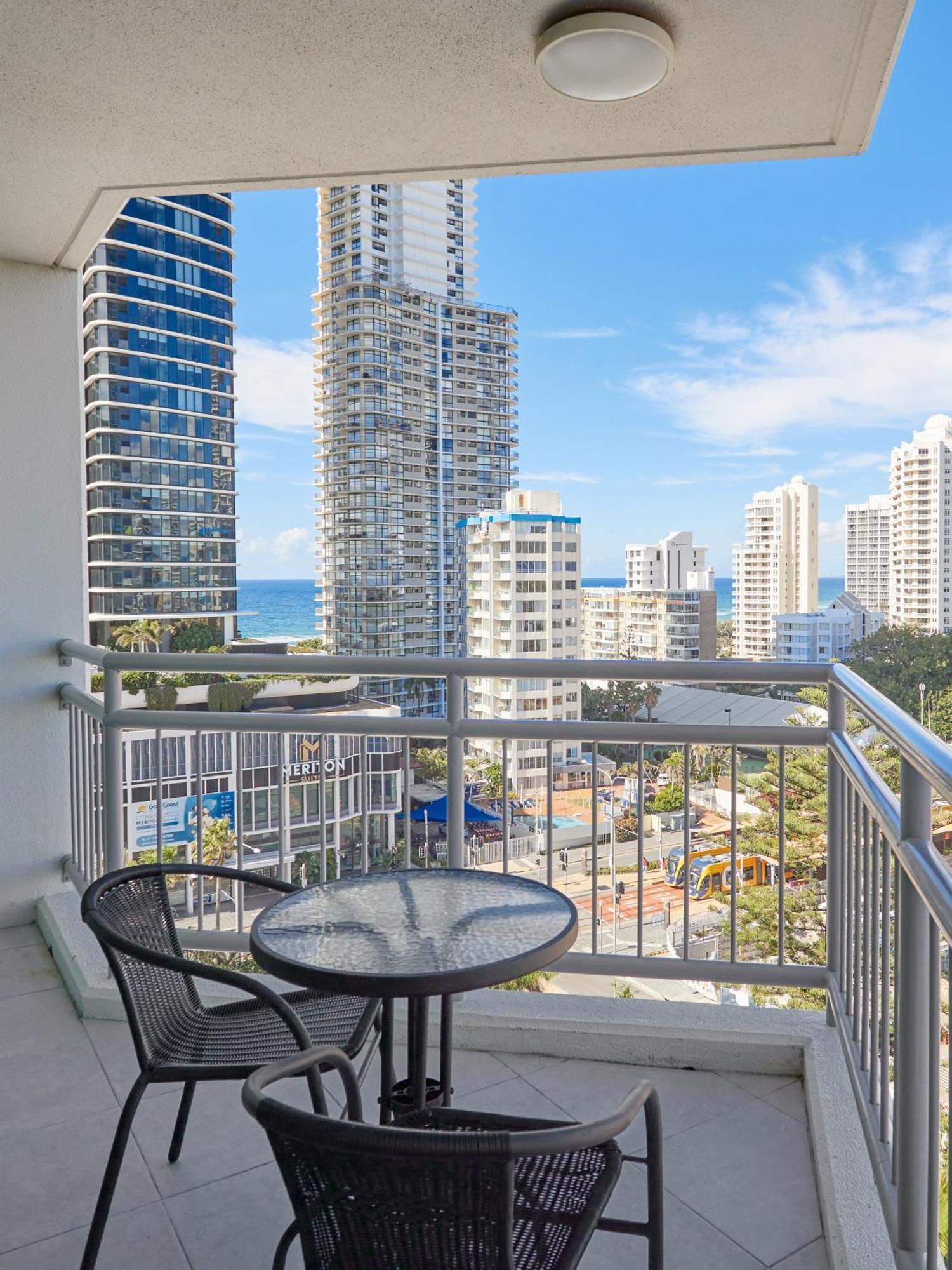 Crown Tower By Serain Residences Gold Coast Extérieur photo