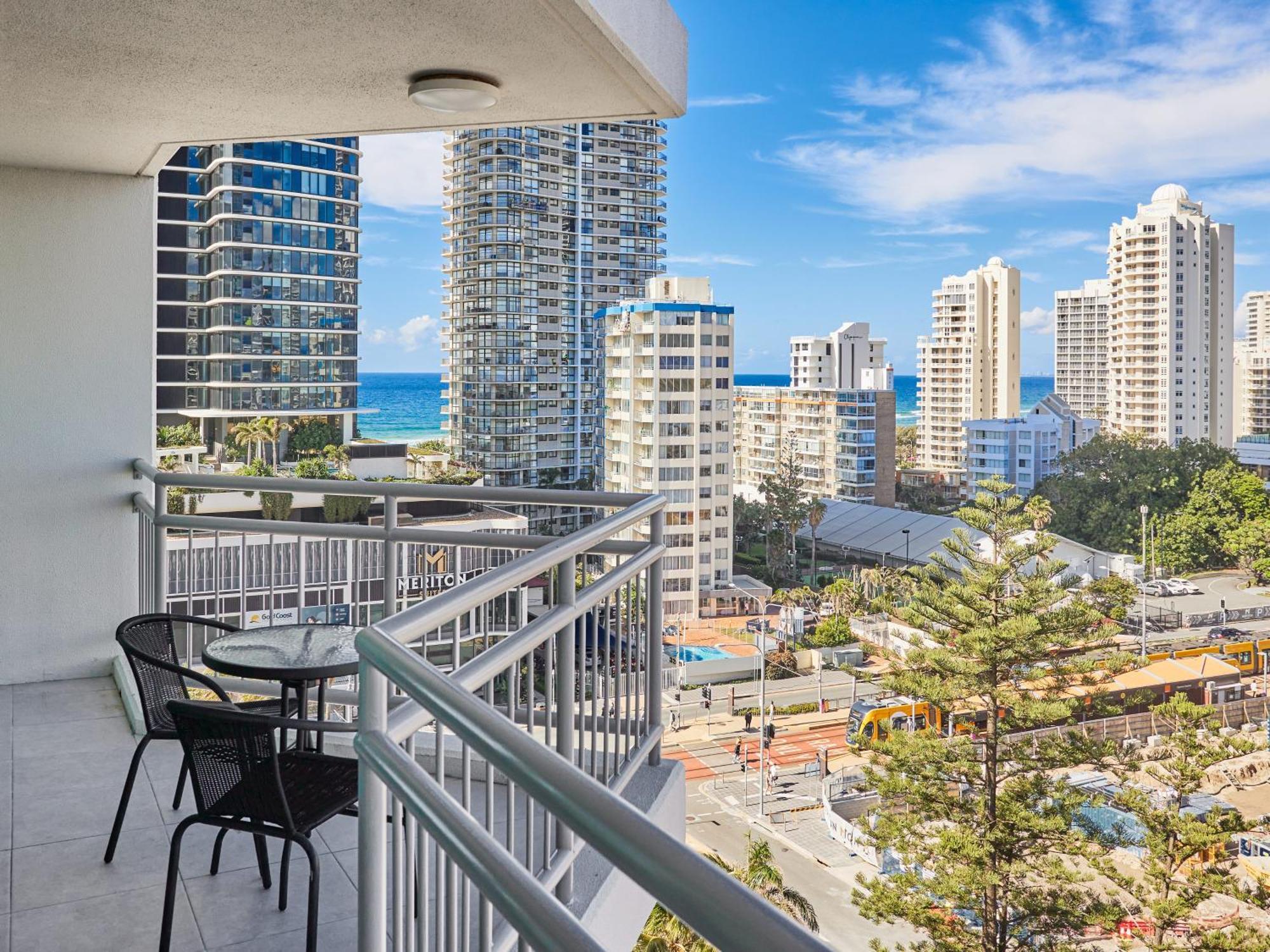 Crown Tower By Serain Residences Gold Coast Extérieur photo