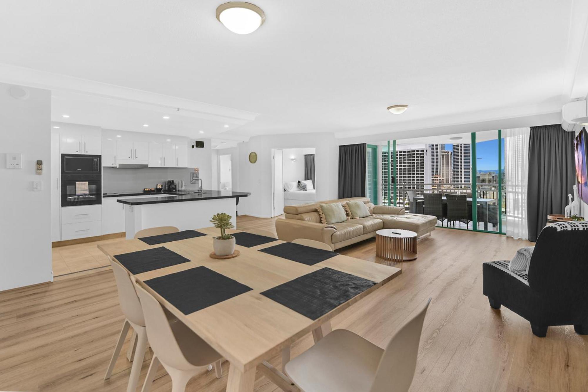 Crown Tower By Serain Residences Gold Coast Extérieur photo