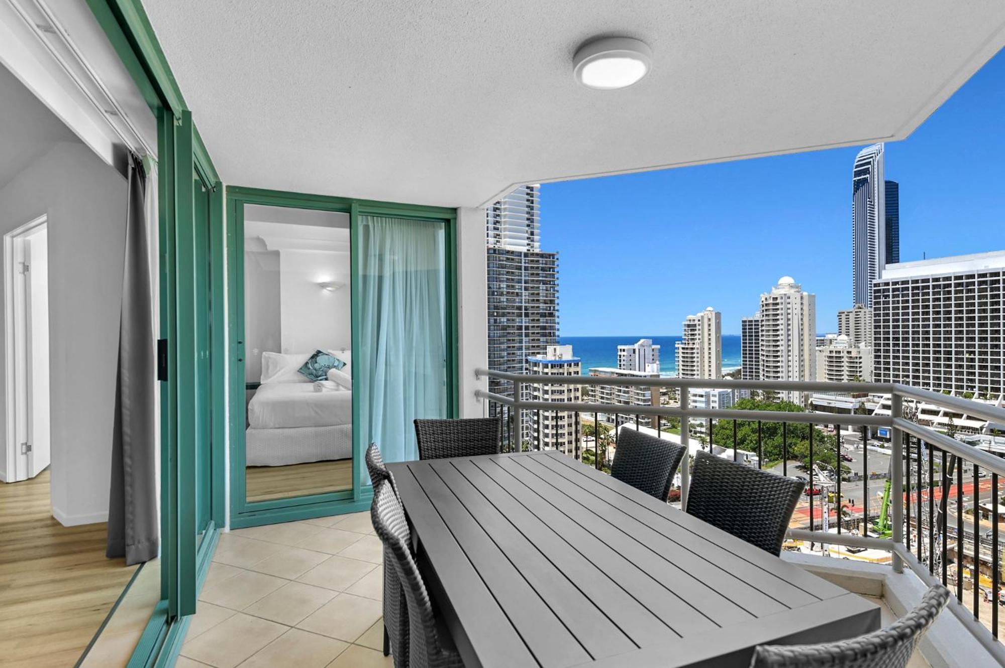Crown Tower By Serain Residences Gold Coast Extérieur photo