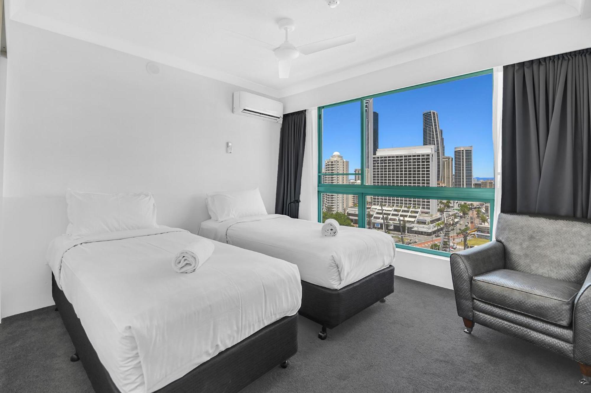 Crown Tower By Serain Residences Gold Coast Extérieur photo